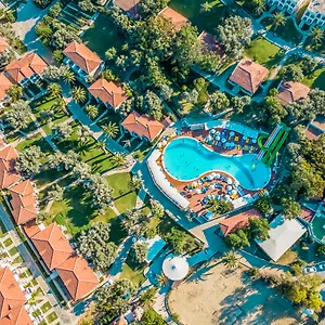 Отель Club Atlantis Сеферихисар