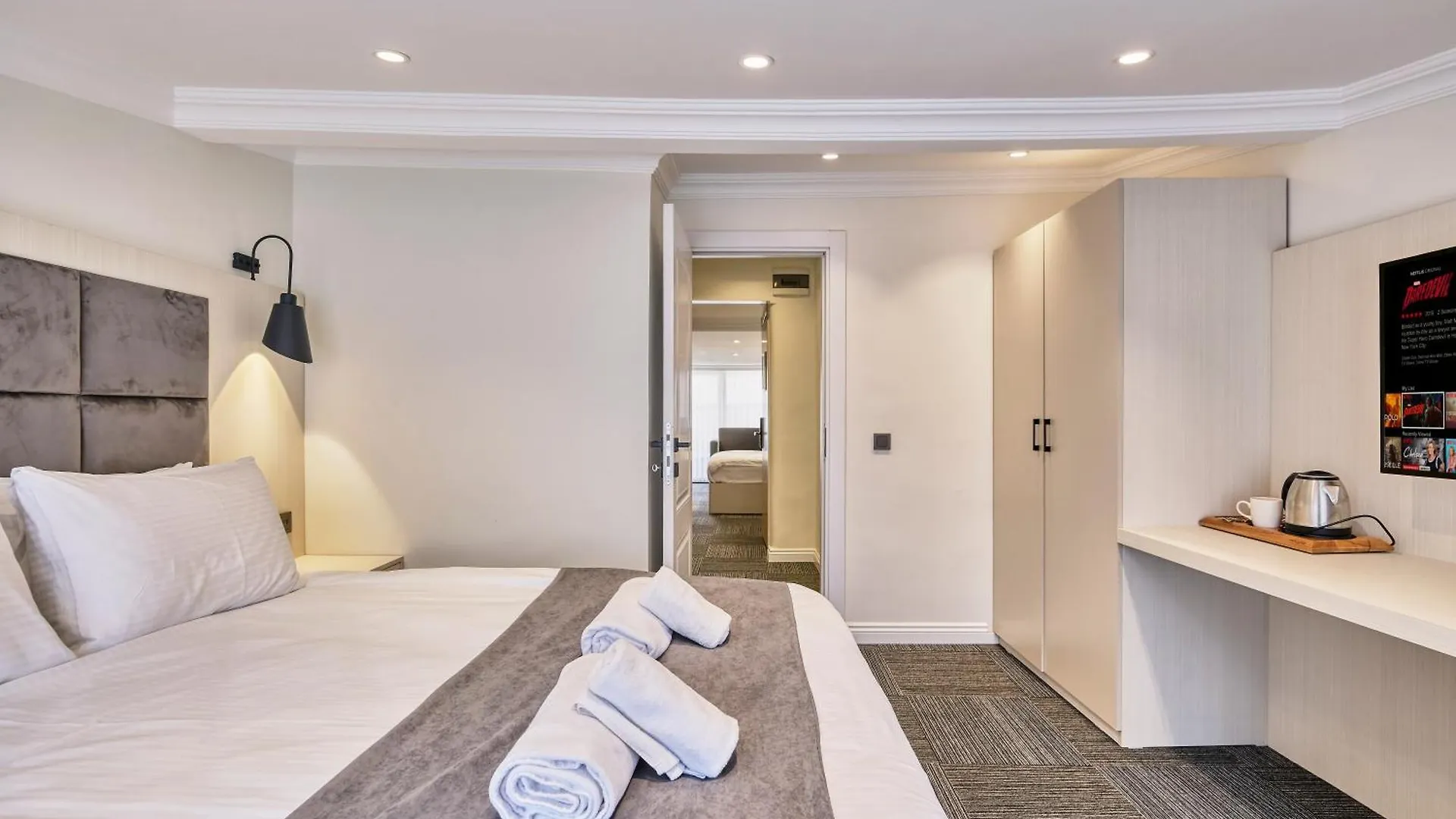 Hub Suite 伊斯坦布尔 3*,